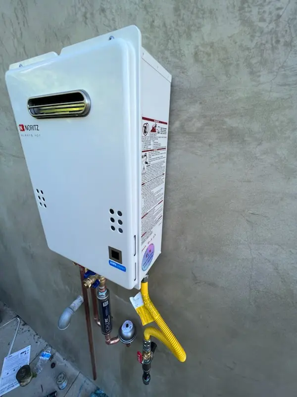 Tankless water heater installation for Aliso homes